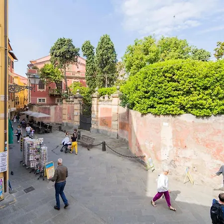 158-159-160 Affittacamere A Casa Di Emma, 300metri Dal Mare, E Dalla Baia Del Silenzio Rum i privatbostad Sestri Levante
